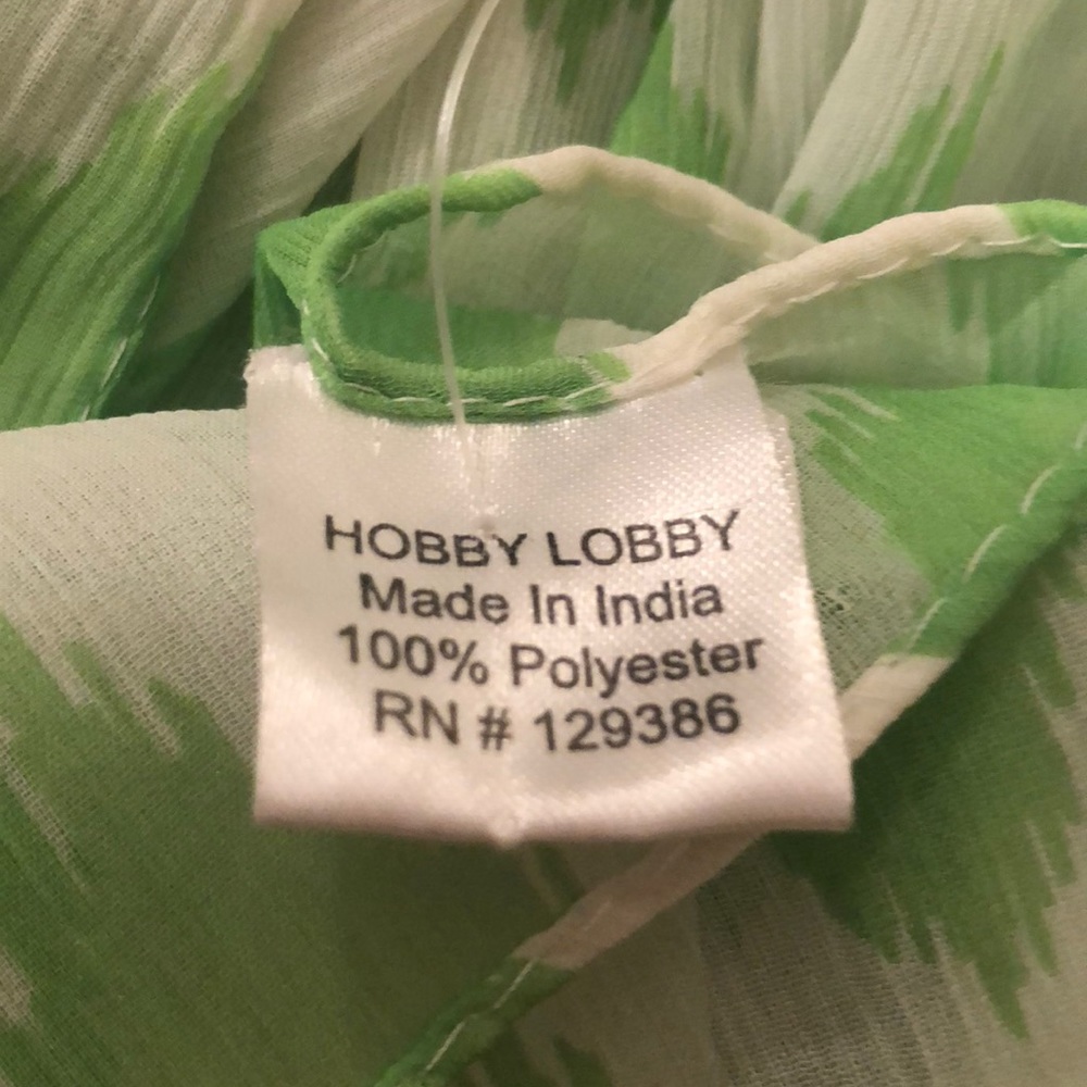 NWT white and lime green lightweight oblong scarf! - Picture 4 of 4